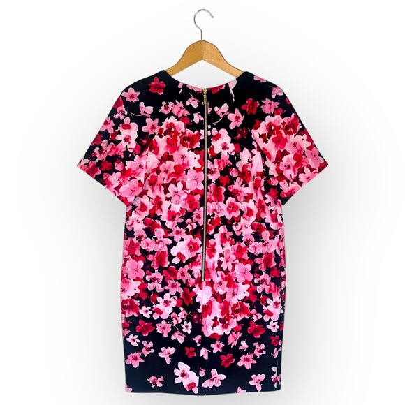 Eliza J NWT Women's Short Sleeve Shift Dress Size 4P Black Pink Floral Scuba - Picture 4 of 13